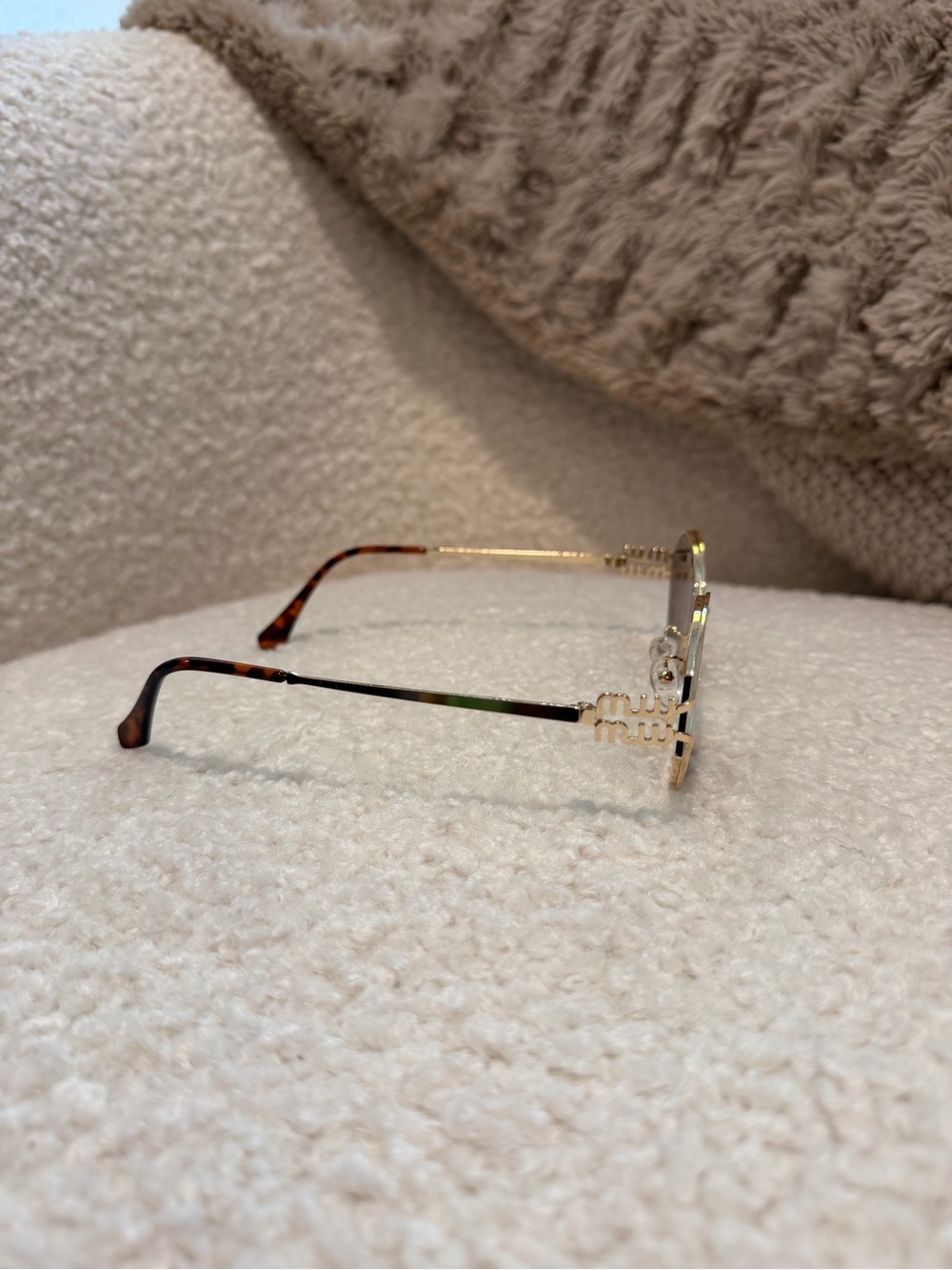 Gold Frame Oval Retro Sunglasses with Brown Lenses - Picture 4 of 6